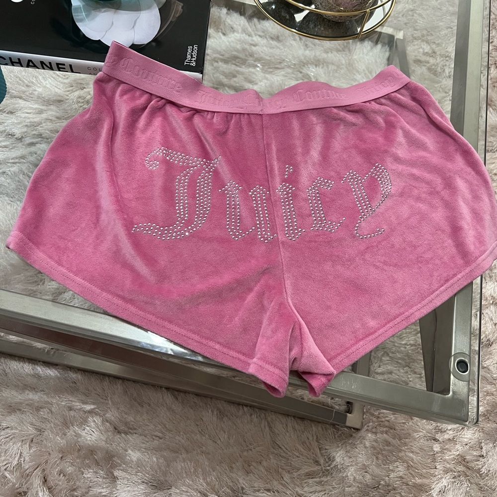 Juicy couture pink shorts